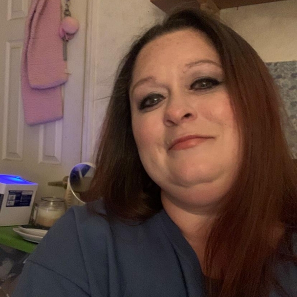 Meet your Posher, Jennifer - Picture 8 of 8